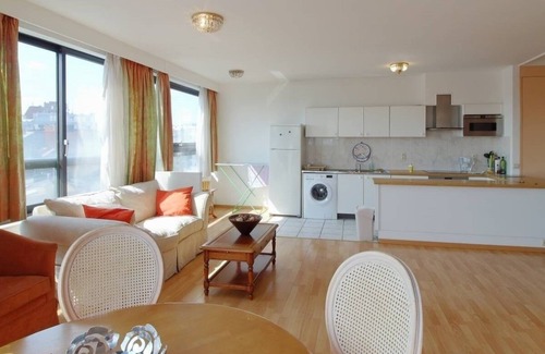 Chatelain Apartment | Funished Flat to rent in the exclusive chatelain neighbourhood