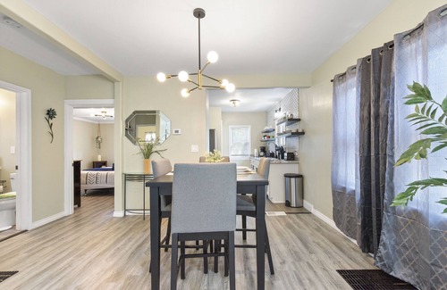 Ferndale House | Funky Ferndale Pad Walk DT Ferndale n