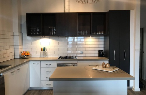 Fitzroy North Apartment | Funky Fitzroy 2 bedroom Apartment in Old Chocolate Factory