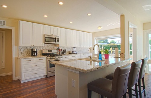Northwest Anaheim House | Funtierland + Haunted Mansion + Close to Disney + Pool + Game Room