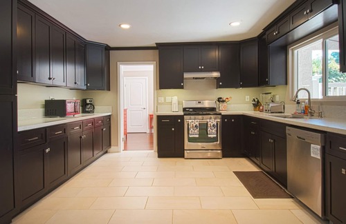 Northwest Anaheim House | Funtierland + Pirate's Lair + Close to Disney + Pool + Game Room + Backyard