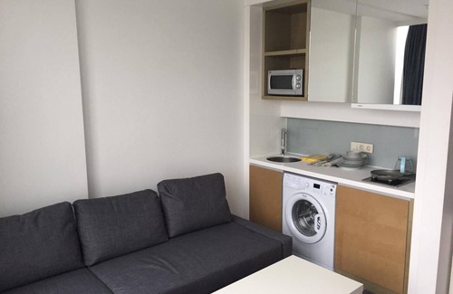 Maltepe Apartment | Furkan Flat 1+1 with Swimming Pool and Fitnes