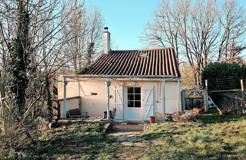 Mouilleron-Saint-Germain Villa | Furnished 2-room house in the countryside. Free parking