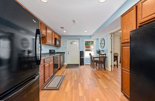 Johnson County House | Furnished 1 bedroom and 1 bath full kitchen washer dryer on 6 Acres