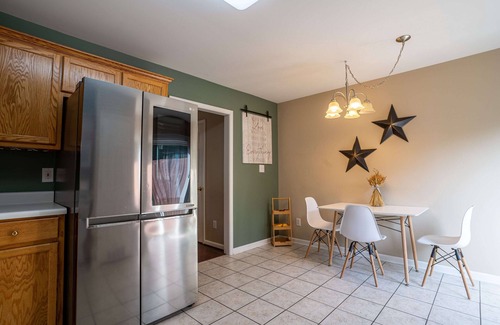 Hickory House | Furnished, 2 Bedroom 1.5 Bathroom Townhome in Quiet Hickory Neighborhood