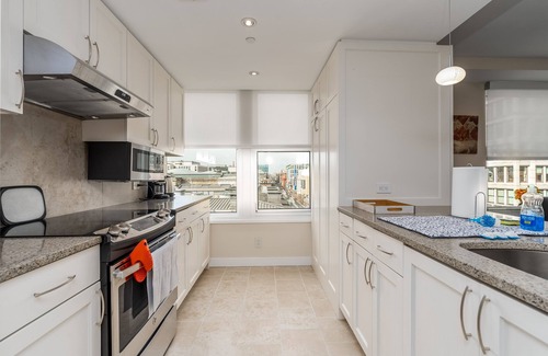 Penn Quarter Apartment | Furnished 2 Bedroom Apartment near National Museum 2 Apts by RedAwning
