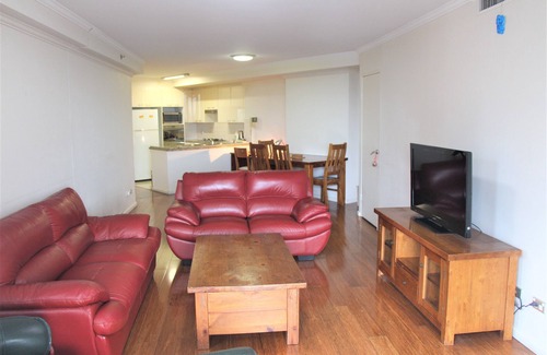 Chatswood Apartment | Furnished 2 Bedroom-