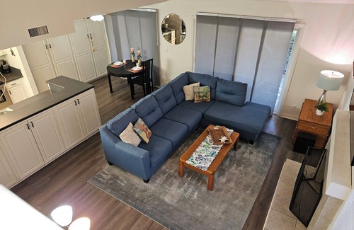 San Diego Country Estates House | Furnished 2BR Townhouse w/Pool, Hot Tub & Fireplace – 30-Day Stay