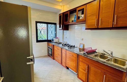 Douala Apartment | Furnished 3 bedroom apartment BONAPRISO (104). KGV PRESTIGE RESIDENCE (DOUALA)