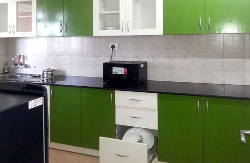 Kozhikode Apartment | Furnished A/C Deluxe apartment in Hilite City