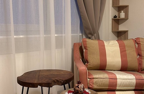 Innenstadt Apartment | Furnished apartment/studio in the center of Frankfurt, right next to the Alte Oper.