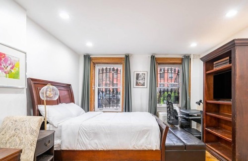 Clinton Hill Apartment | Furnished Apartment #1426: Fort Greene