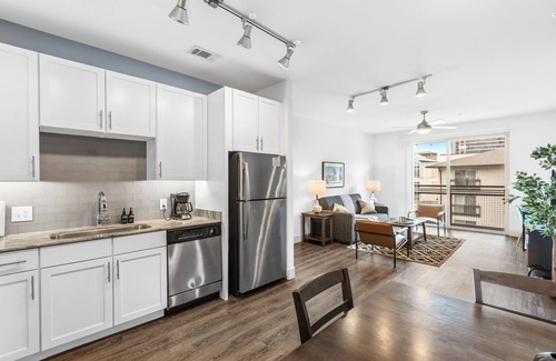 North Buckhead Apartment | Furnished Apartment in Buckhead