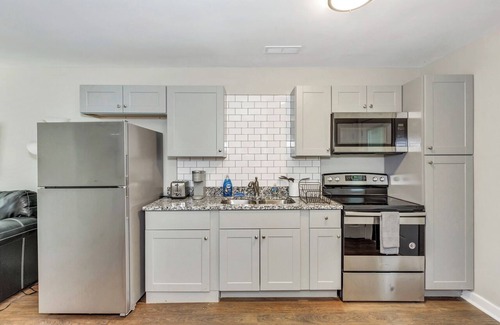 Huntsville Apartment | Furnished Apartment Near Redstone Gate 8