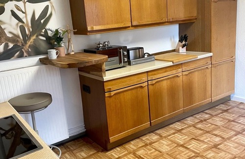 Moers Apartment | Furnished apartment with garden use and parking space