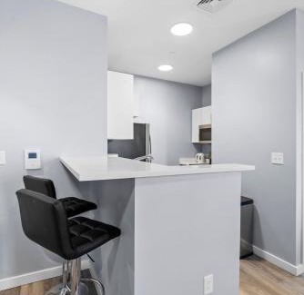 Everett Apartment | Furnished Apartments near Encore