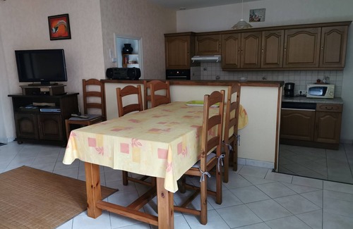 Mauroux House | Furnished barn with all comforts, beautiful view of the valley