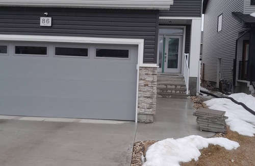 Oakbank House | Furnished basement with seperate entrance ,living room,washroom and kitchenette
