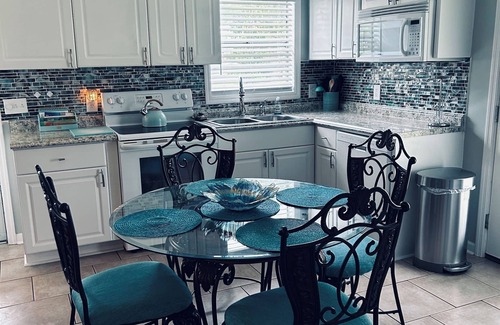 Mexico Beach House | Furnished Beach House walking distance to the Beach. Lots of room for a boat.