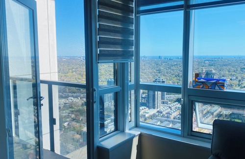 North York Condo | Furnished business apartment with view & amenities - monthly rental only