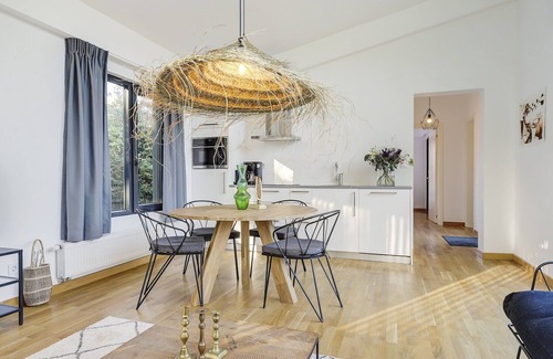 Enter Ski Chalet | Furnished Chalet with dishwasher, near Almelo