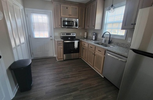 Salisbury Apartment | FURNISHED Corporate Rental - 5 minutes to I85 and Hwy 29 Salisbury