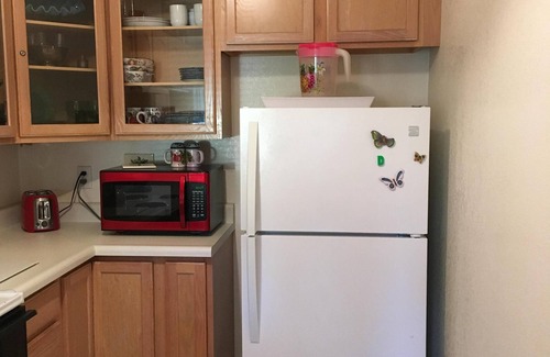 Tyrone Cottage | Furnished Cottage in Historic Silver City