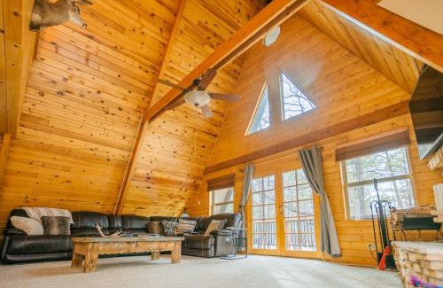 Happy Jack House | Furnished Deck and Fire Pit Happy Jack Cabin