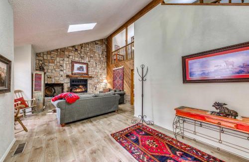 Ruidoso House | Furnished Deck and Game Room Ruidoso Home!