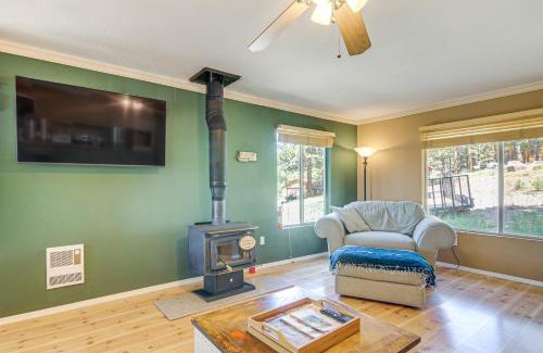 Mammoth Creek House | Furnished Deck and Mountain Views Panguitch Cabin