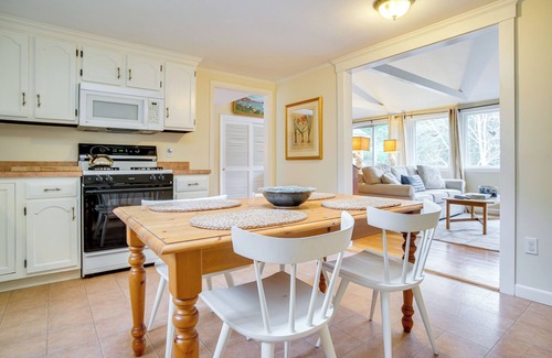 Mashpee House | Furnished Deck: Retreat on Mashpee River!