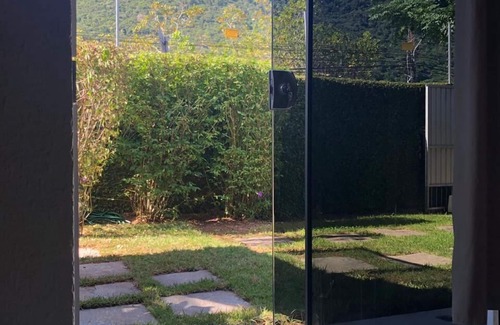 Santo Antonio de Lisboa Apartment | Furnished ground floor studio apartment, house facing the sea in Santo Antônio de Lisboa/Floripa