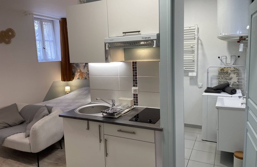 Rochefort Apartment | Furnished ground-floor studio very close to the spa (no. 37)