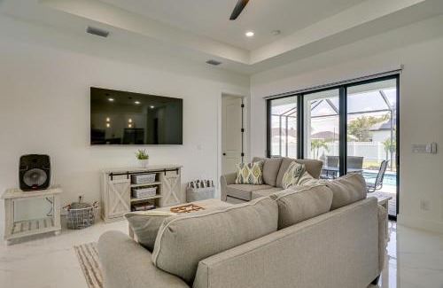 Diplomat House | Furnished Lanai and Private Pool Cape Coral Home