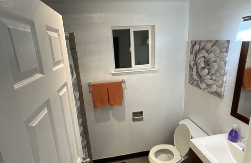 Midtown House | Furnished Midtown Reno Townhome Apt.