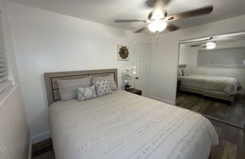 Midtown House | Furnished Midtown Reno Townhome Apt.