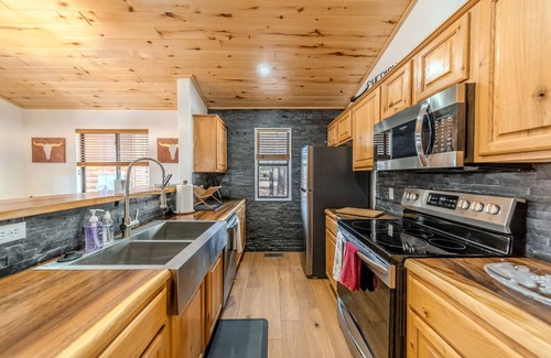 Heber Cabin | Furnished, Private 2 bedroom cabin