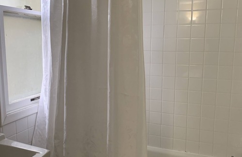 Bracebridge Hotel | Furnished rental in central location with amazing view