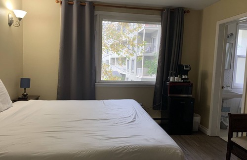 Bracebridge Hotel | Furnished rental in central location with amazing view
