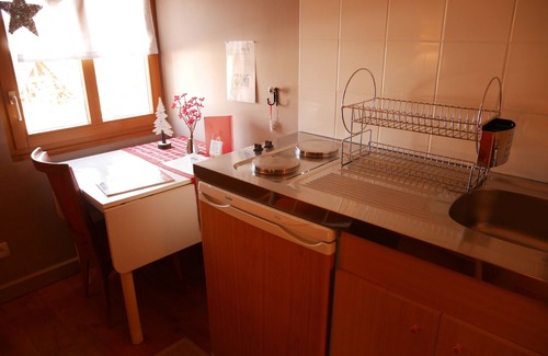 Magstatt-le-Bas Apartment | Furnished room Kirsch