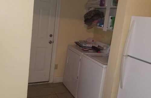 East Stroudsburg House | Furnished room near esu and town only minutes from the slopes