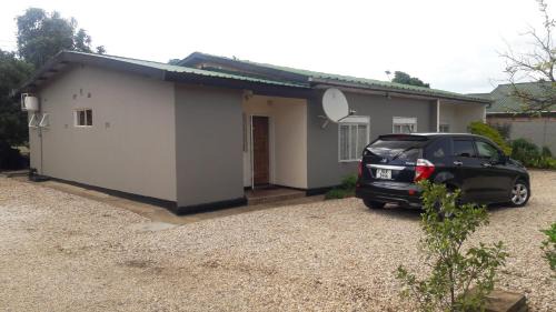 Lusaka House | Furnished self-catering bedsitter