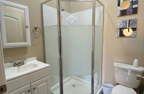 Hannibal Apartment | Furnished studio apartment in the heart Historic Hannibal, Missouri.