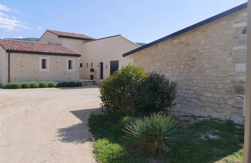 Oppede Cottage | Furnished tourist accommodation classified 4 * for 4-5 people, swimming pool overlooking the Luberon