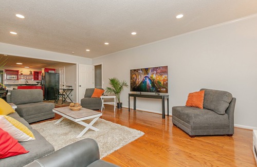 Asheboro House | Furniture Market Special - Adventure Lodge-Gameroom, Fire Ring, NC ZOO