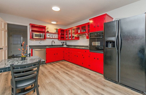 Asheboro House | Furniture Market Special - Adventure Lodge-Gameroom, Fire Ring, NC ZOO