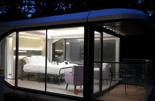 St. Stephen Other | Futuristic Pod Glamping Retreat with Pond Views in South Carolina