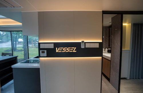 Bridgeport Apartment | Futuristic Vessel Home of Tomorrow
