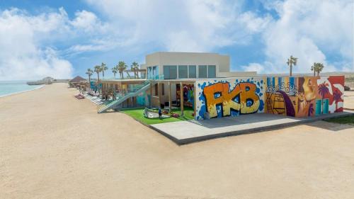Fuwayrit Hotel | Fuwairit Kite Beach, Tapestry Collection By Hilton