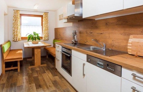 Sankt Lorenz Apartment | FW II - Pension ANNA, Apartments & Comfort Rooms *